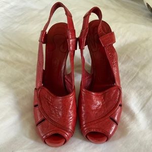 Chloe Slingback Platforms - Sexy Seventies Style